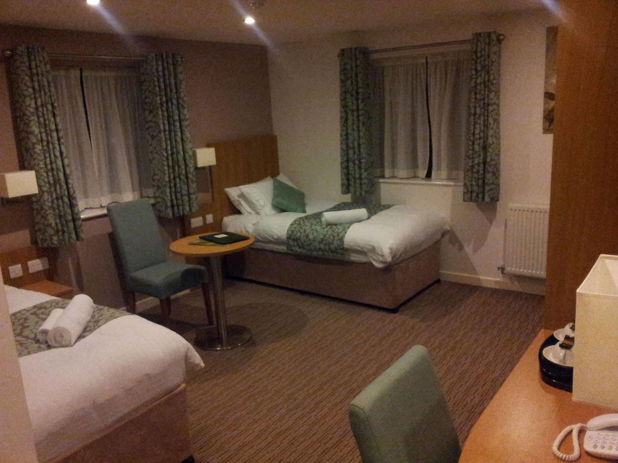 Deangate Motel Lydney Eksteriør bilde
